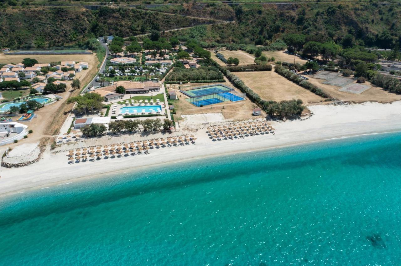 Отель Voi Tropea Essentia Паргелия Экстерьер фото
